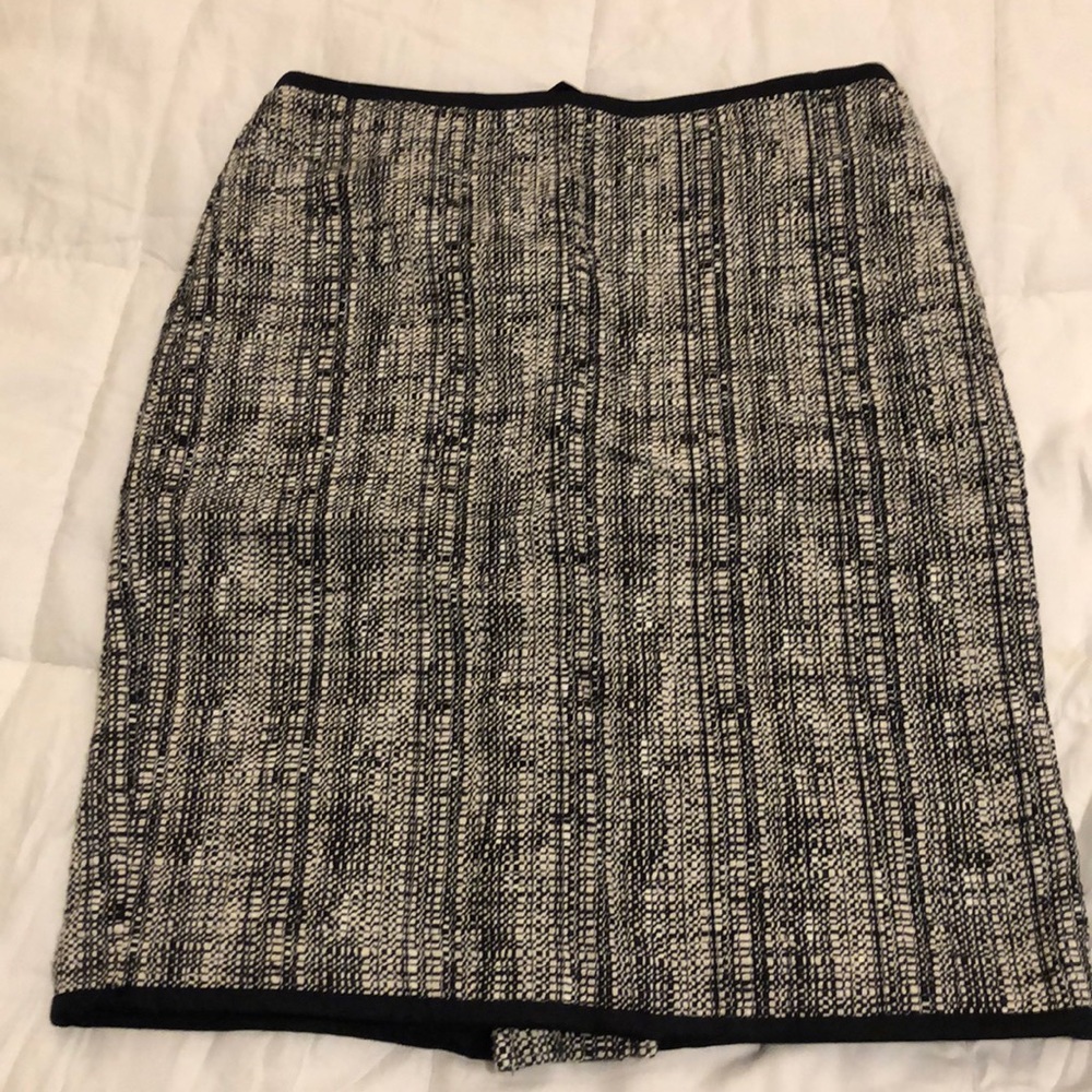 Pencil skirt